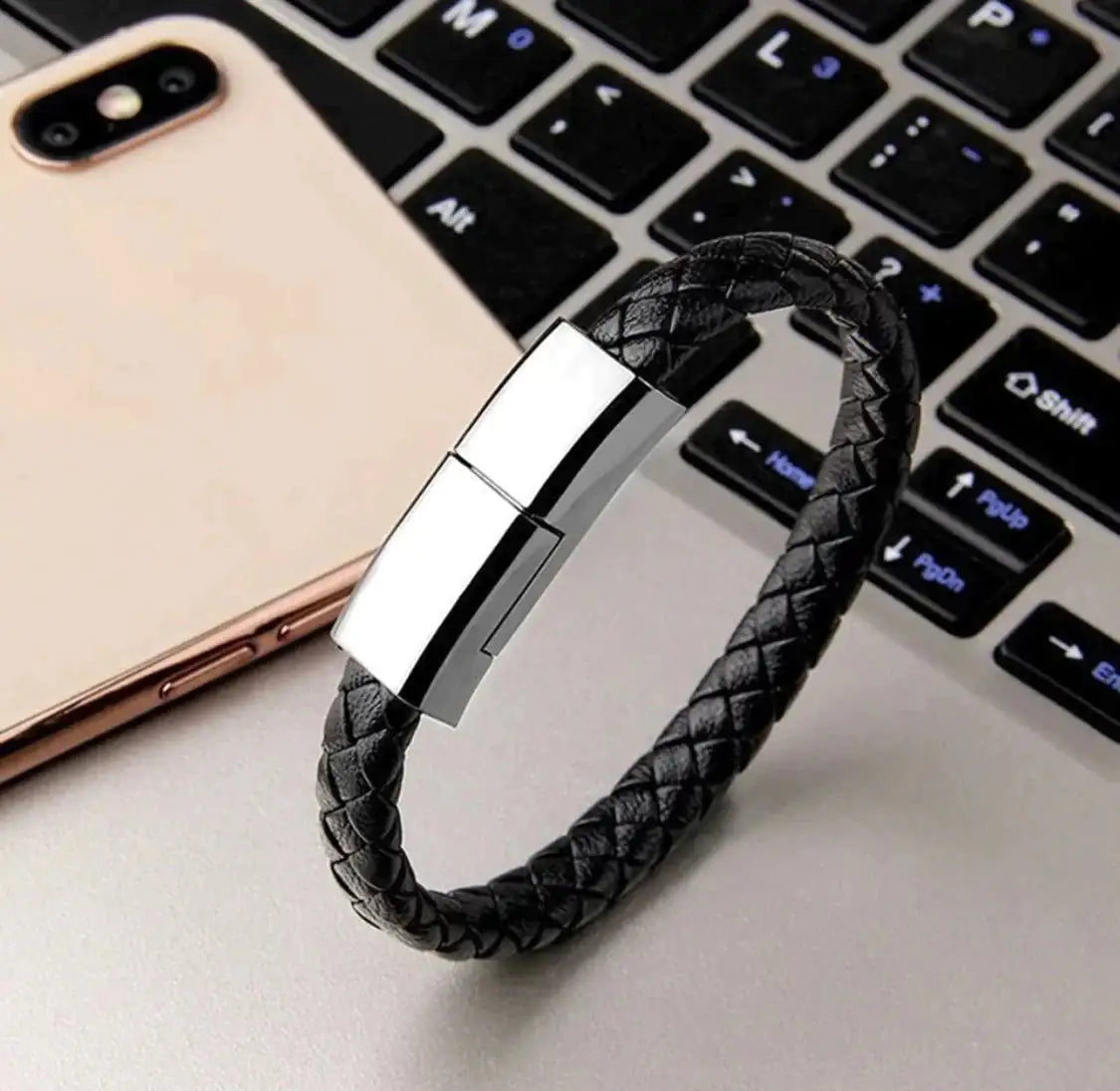 LuxBand Bracelet Charger